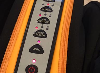 6. Telecomando incorporato